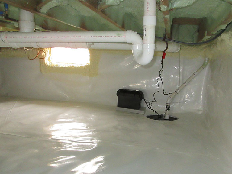 Encapsulated crawl space